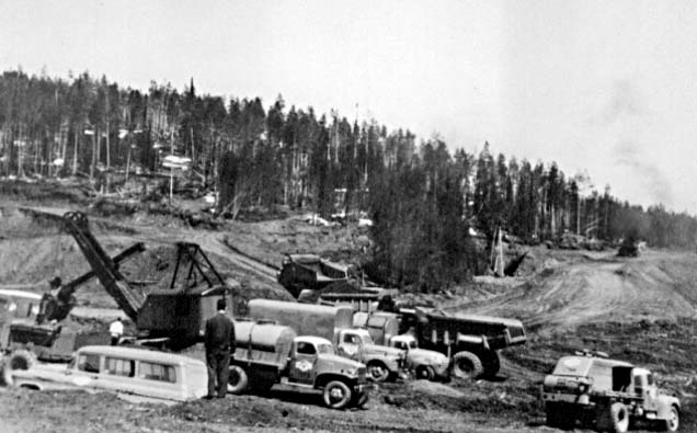 photo-4-water-truck-and-other-equipment